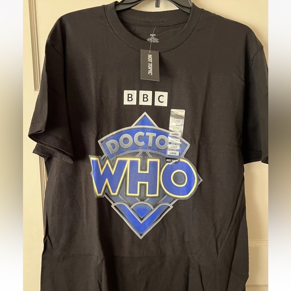 Doctor Who Black Tee with Blue Accents - Men’s Large